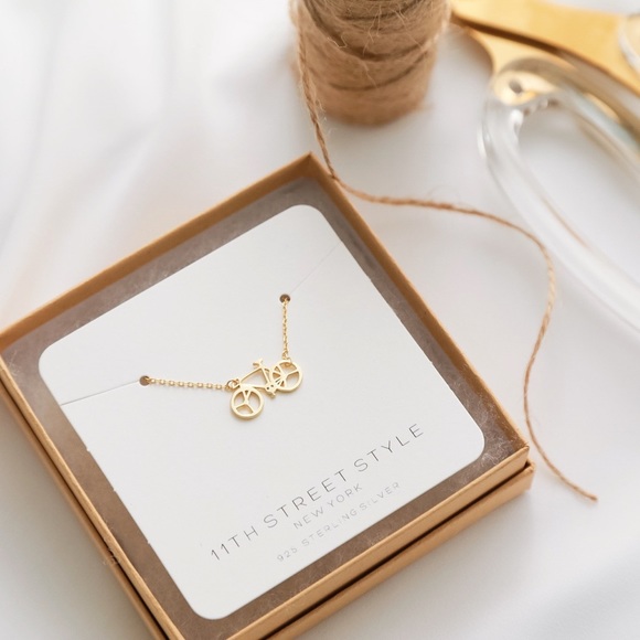 SoldOut11thStreet - Picture 3 of 8